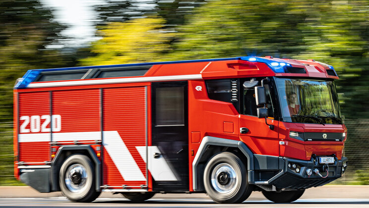 Eldrivna brandbilar från Volvo Penta på väg till kunderna